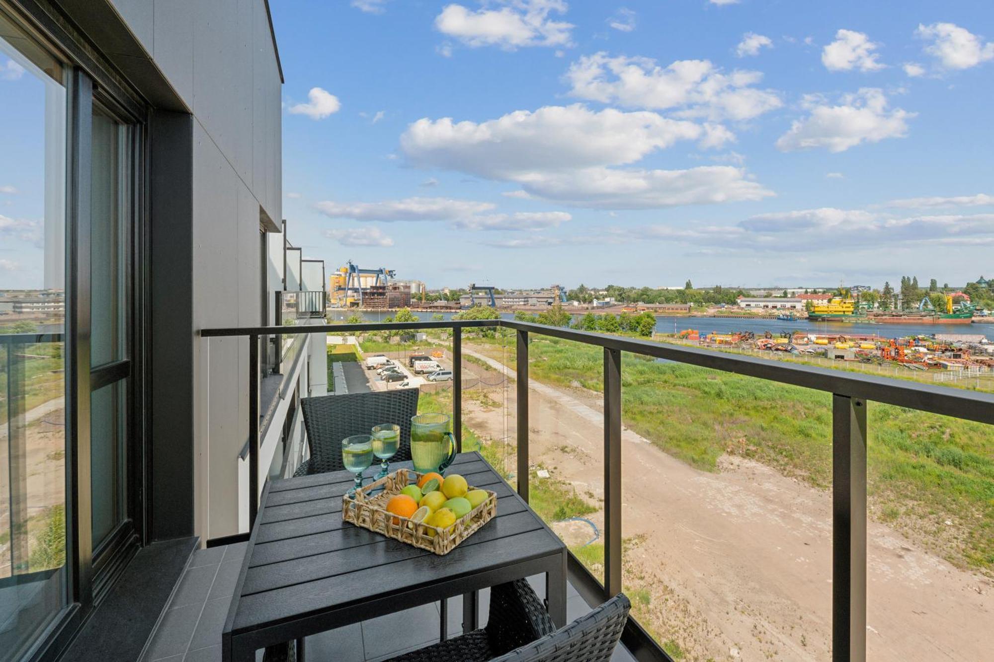 Nadmotlawie Estate Gym, Sauna & Parking By Downtown Apartments Гданьск Экстерьер фото