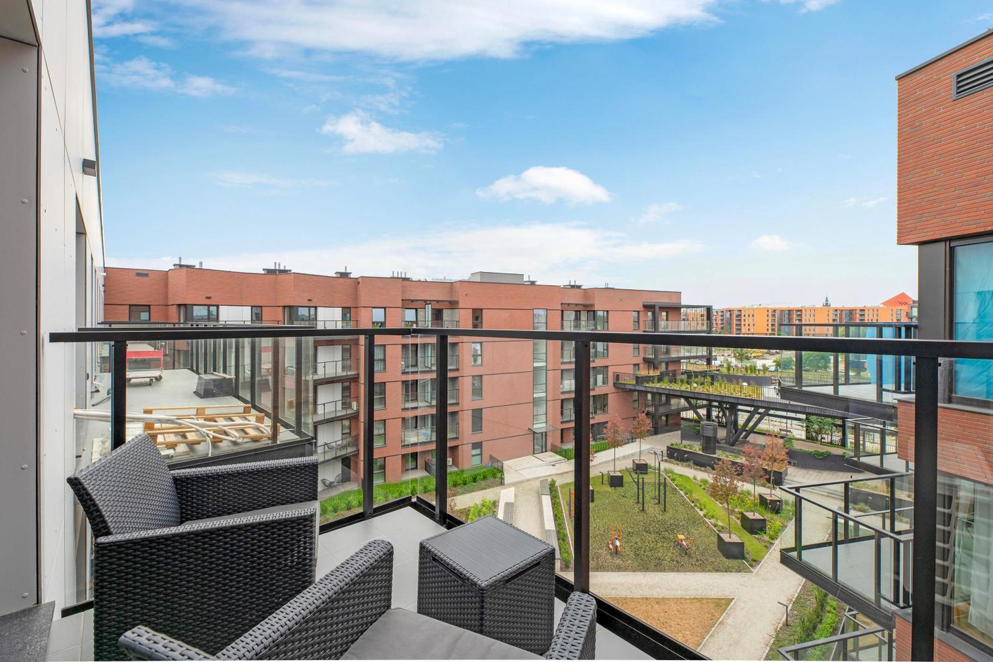 Nadmotlawie Estate Gym, Sauna & Parking By Downtown Apartments Гданьск Экстерьер фото